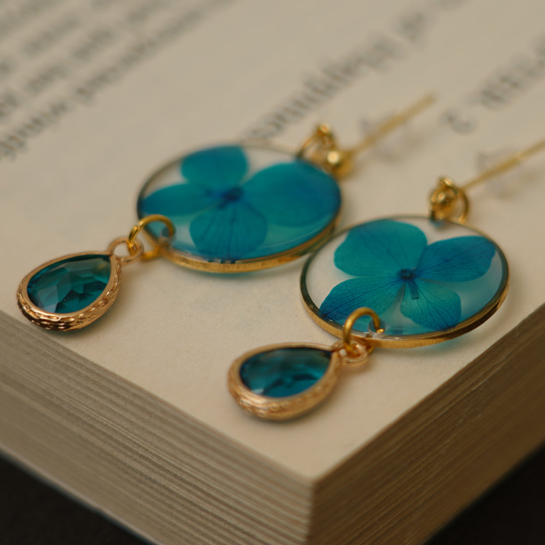 Serenity Earrings ๐