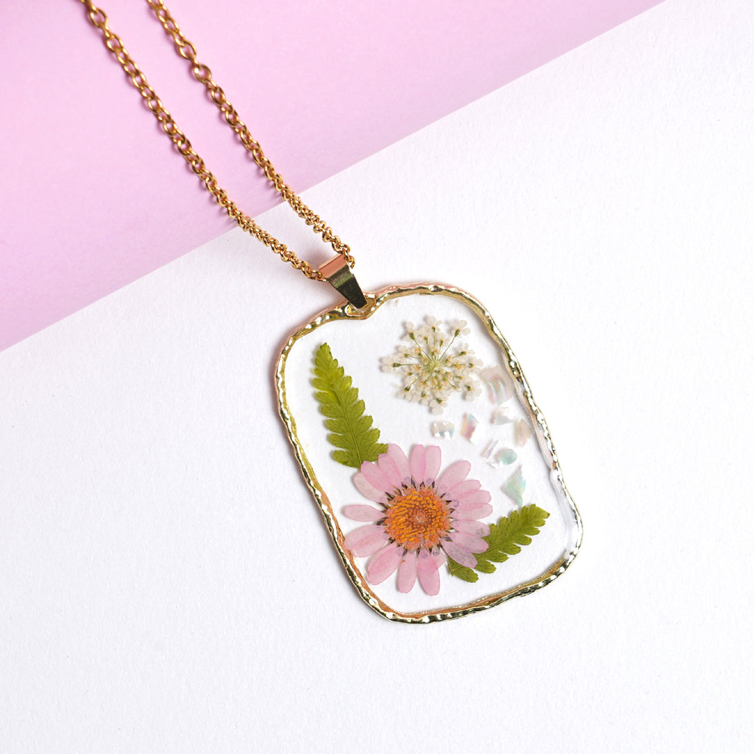The Heart’s Floral Talisman 💞