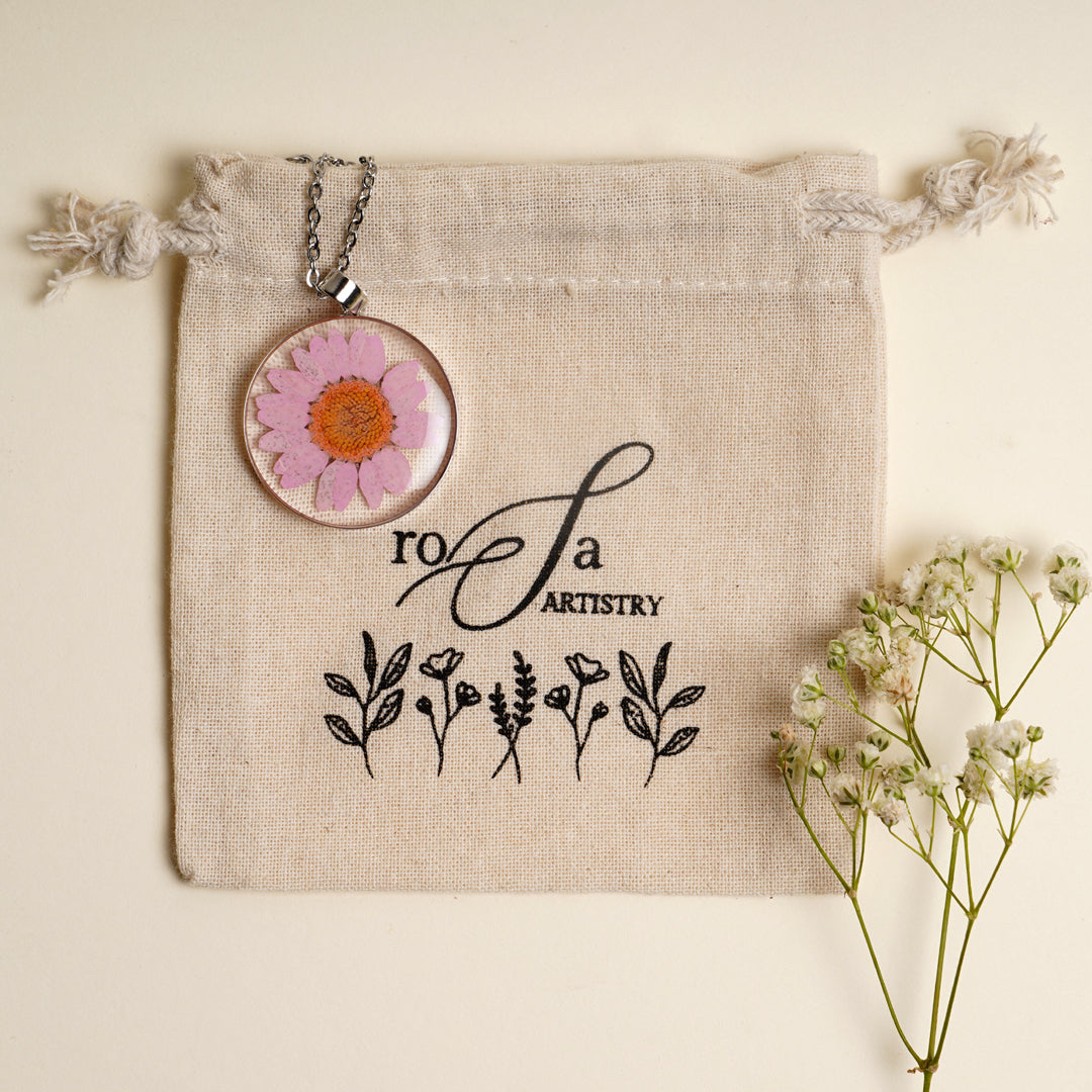 Soft Love - Pink Daisy Necklace