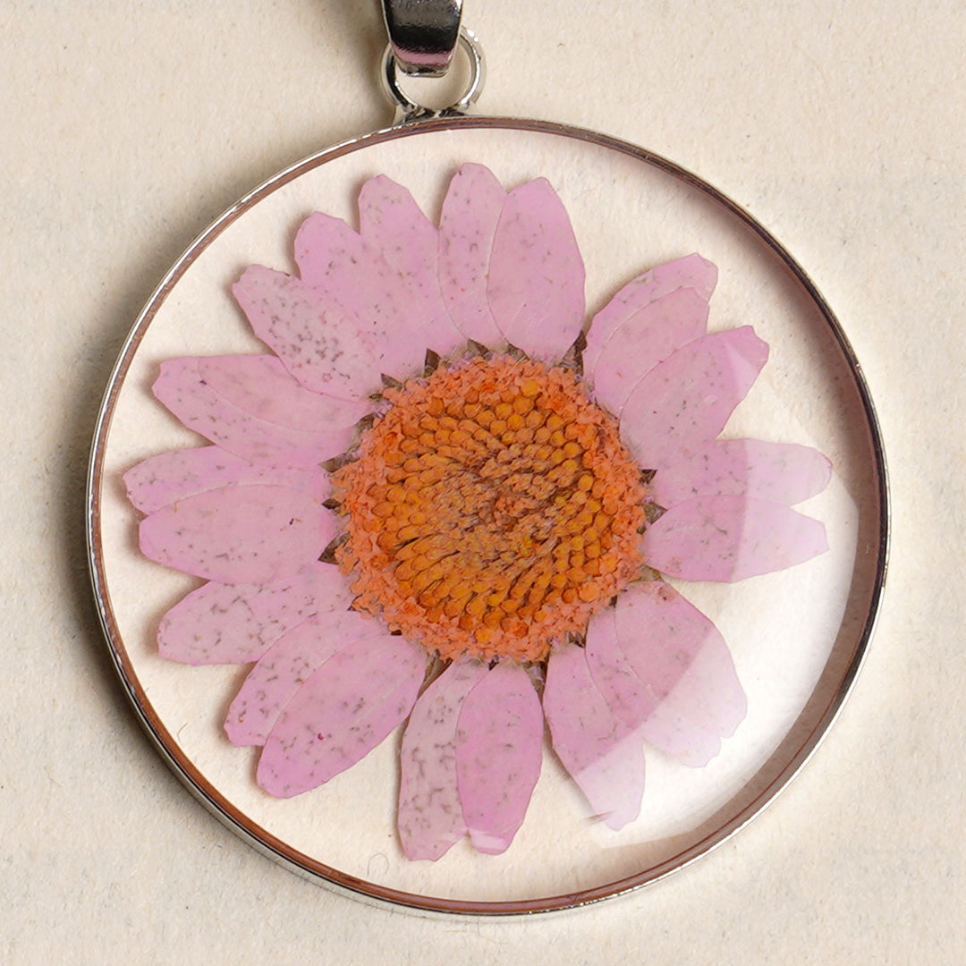 Soft Love - Pink Daisy Necklace