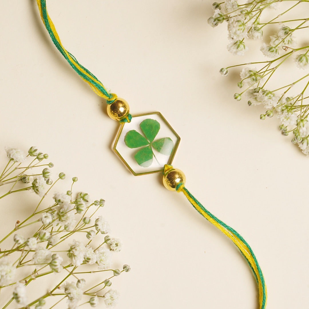 Bhaiya - Bhabhi Lucky Clover Rakhi Combo š
