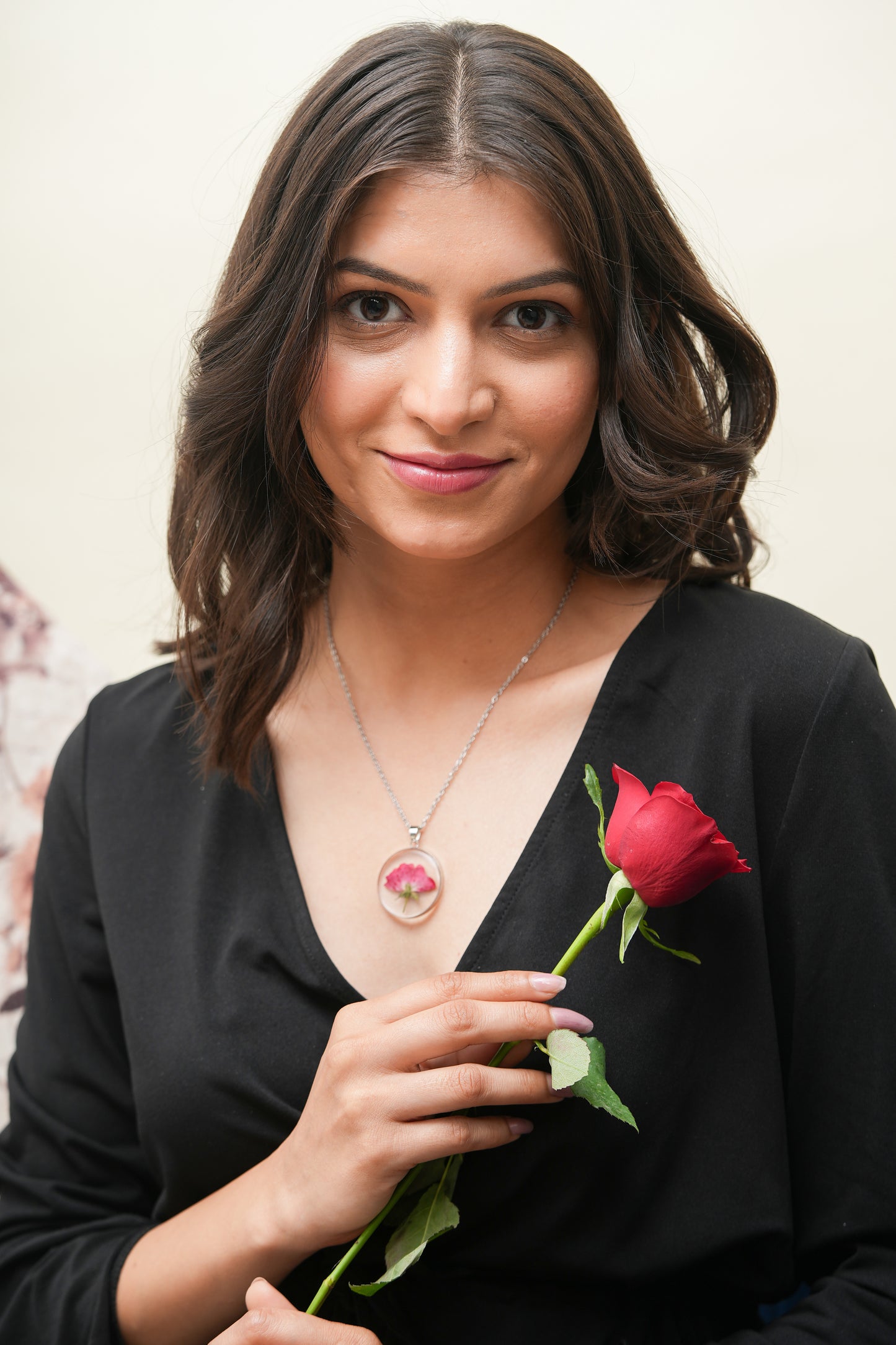 The Red Rose Necklace