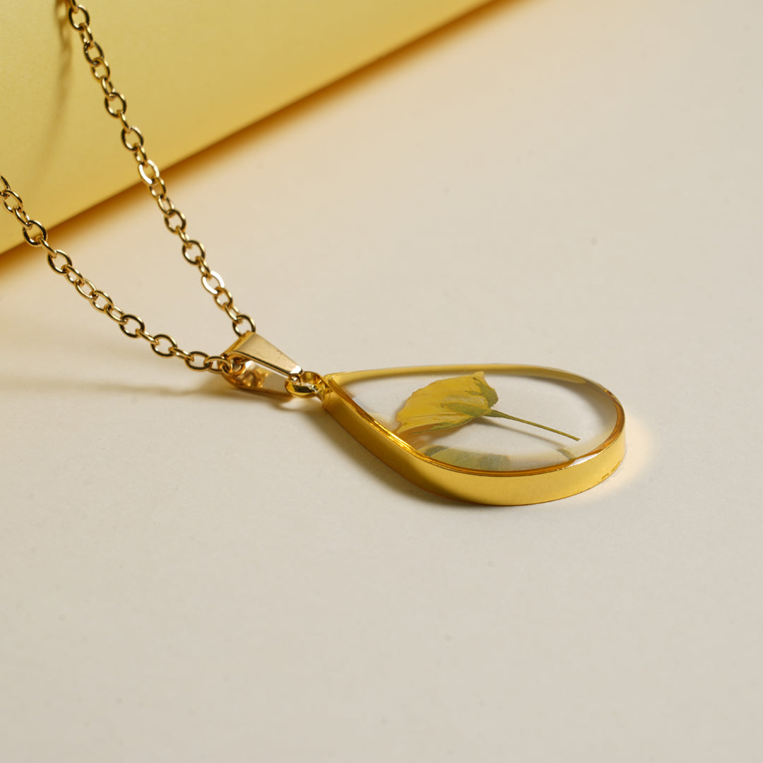 Pyaar dosti hai - Yellow Rose Pendant