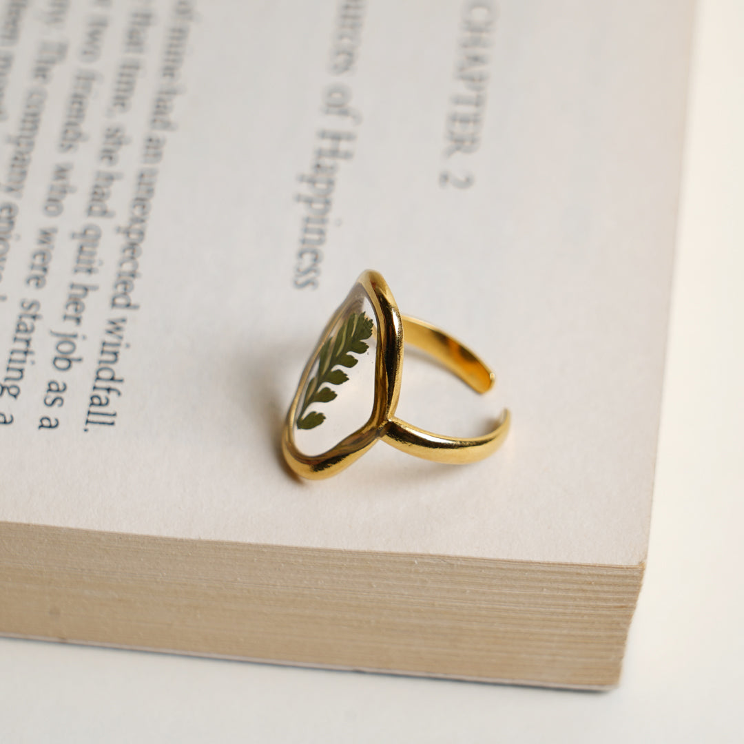 The luxe gold FERN Ring
