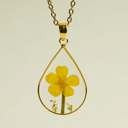 Inner Child – A Golden Memory 🌼