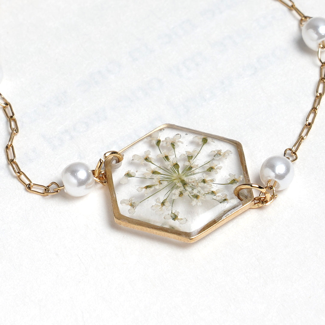 Snow White's Whisper Bracelet🤍