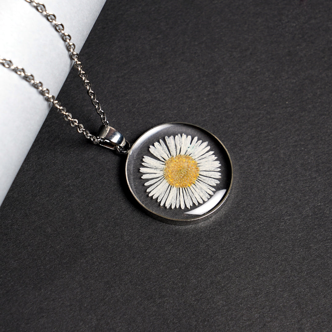 My Star - The Aster Flower Necklace