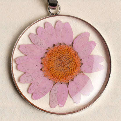 Soft Love - Pink Daisy Necklace