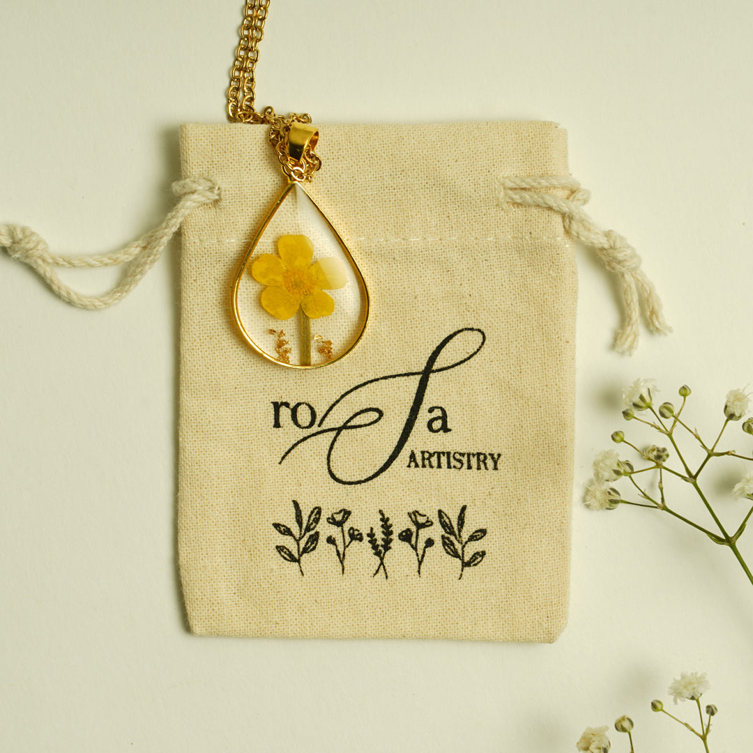 Inner Child – A Golden Memory 🌼