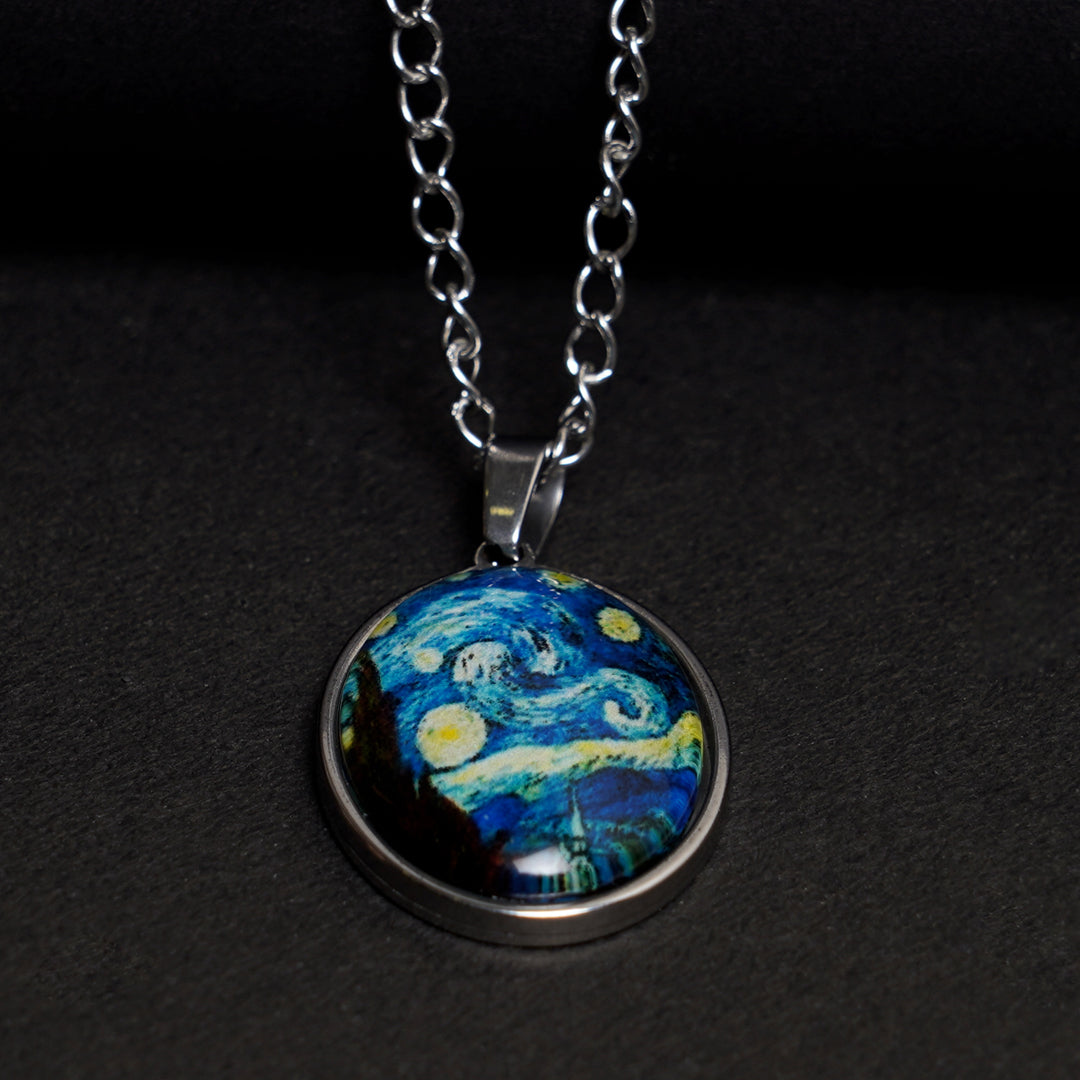 Glow in the dark : The Starry Night Pendant