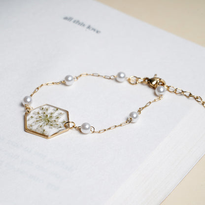 Snow White's Whisper Bracelet🤍