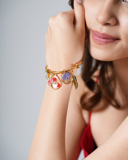 Veritas Fleur Resin Bangle