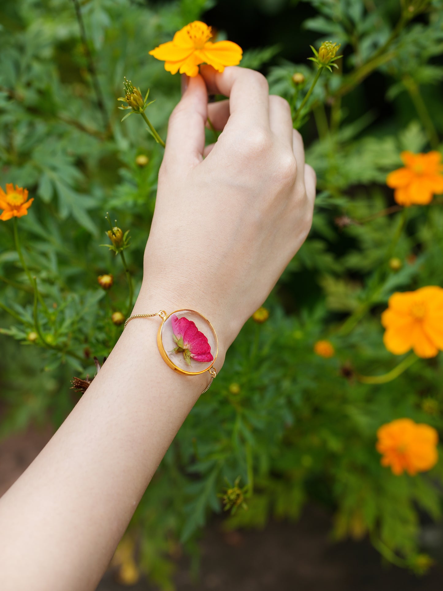 Rouge - Red Rose Bracelet