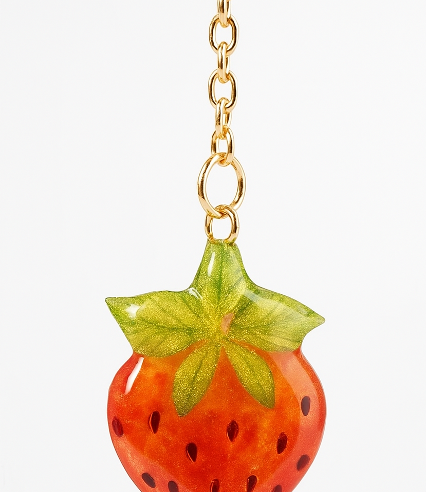 🍓 Berry Blush – The Juicy Gold Necklace